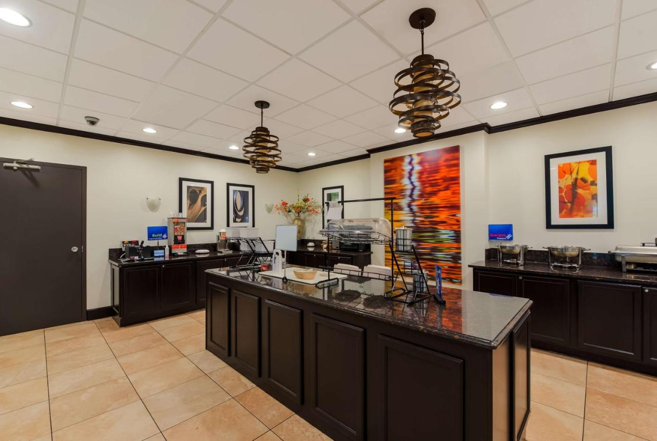 Best Western Executive Hotel New Haven-West Haven Εξωτερικό φωτογραφία